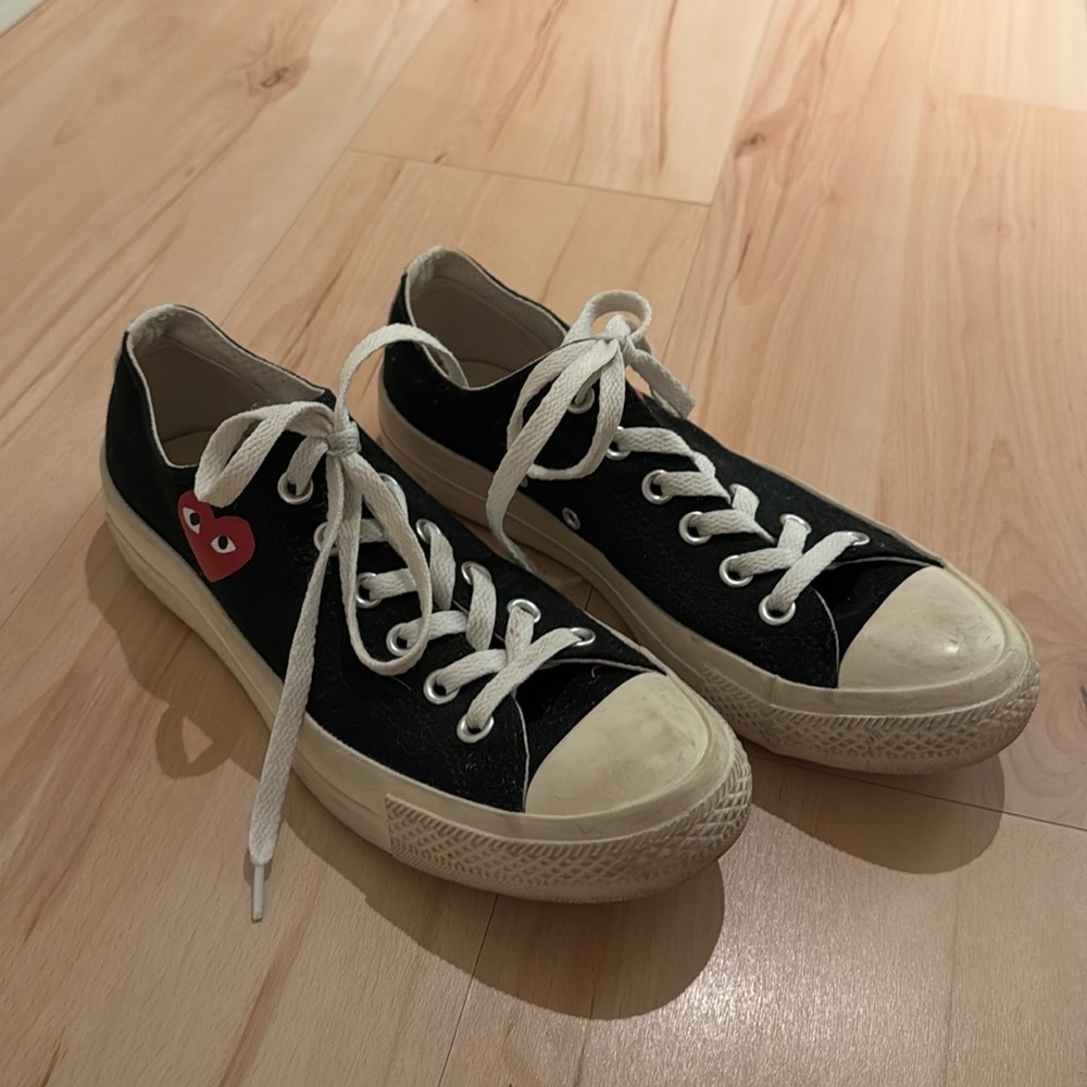 Comme Des Garçons women’s Converse